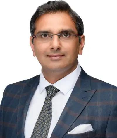 Ravi Baghla, Real Estate Agent, Photo Ravi Baghla, Real Estate Agent, Photo